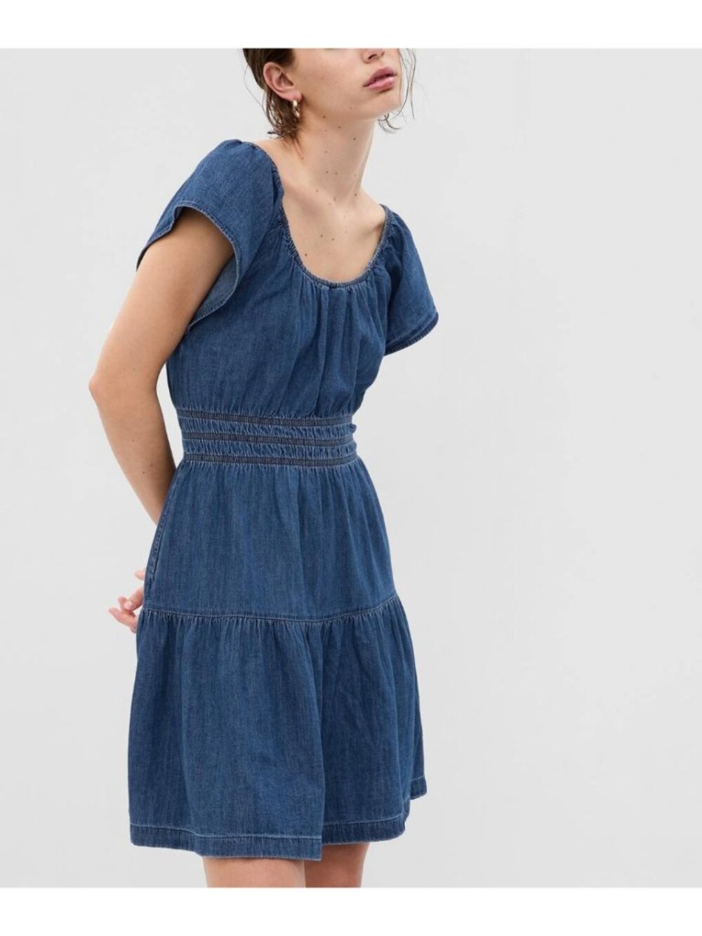 NWT GAP Denim Short Flutter Sleeve Tiered Round Neck Mini Dress w. Pockets Sz L - Picture 3 of 10